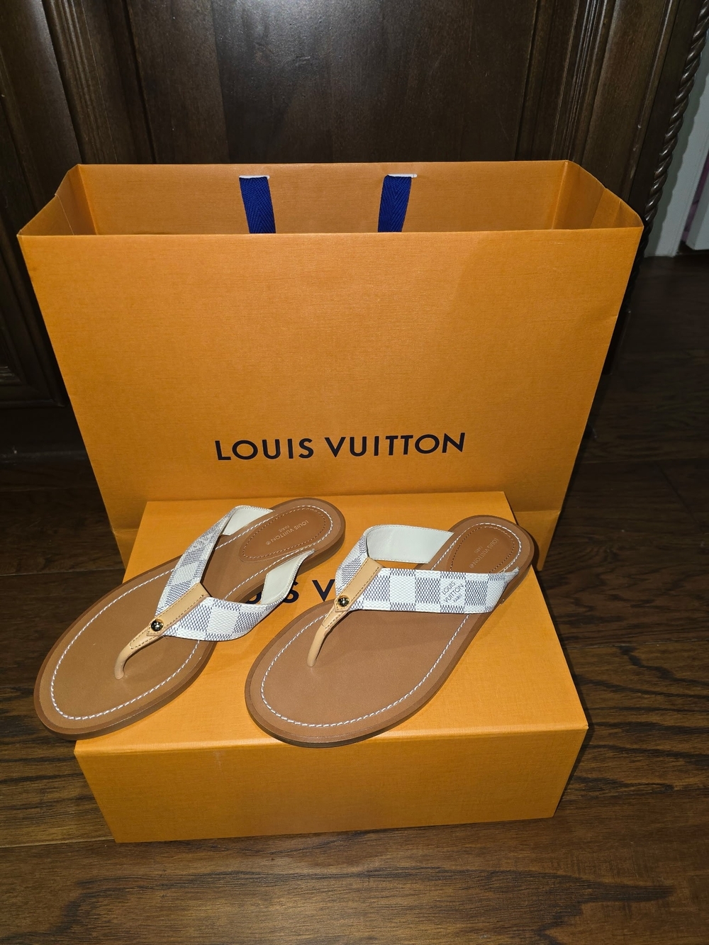 Louis Vuitton Damier Azur Check Thong Sandals - White & Tan